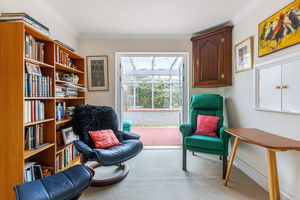 Dining Room- click for photo gallery